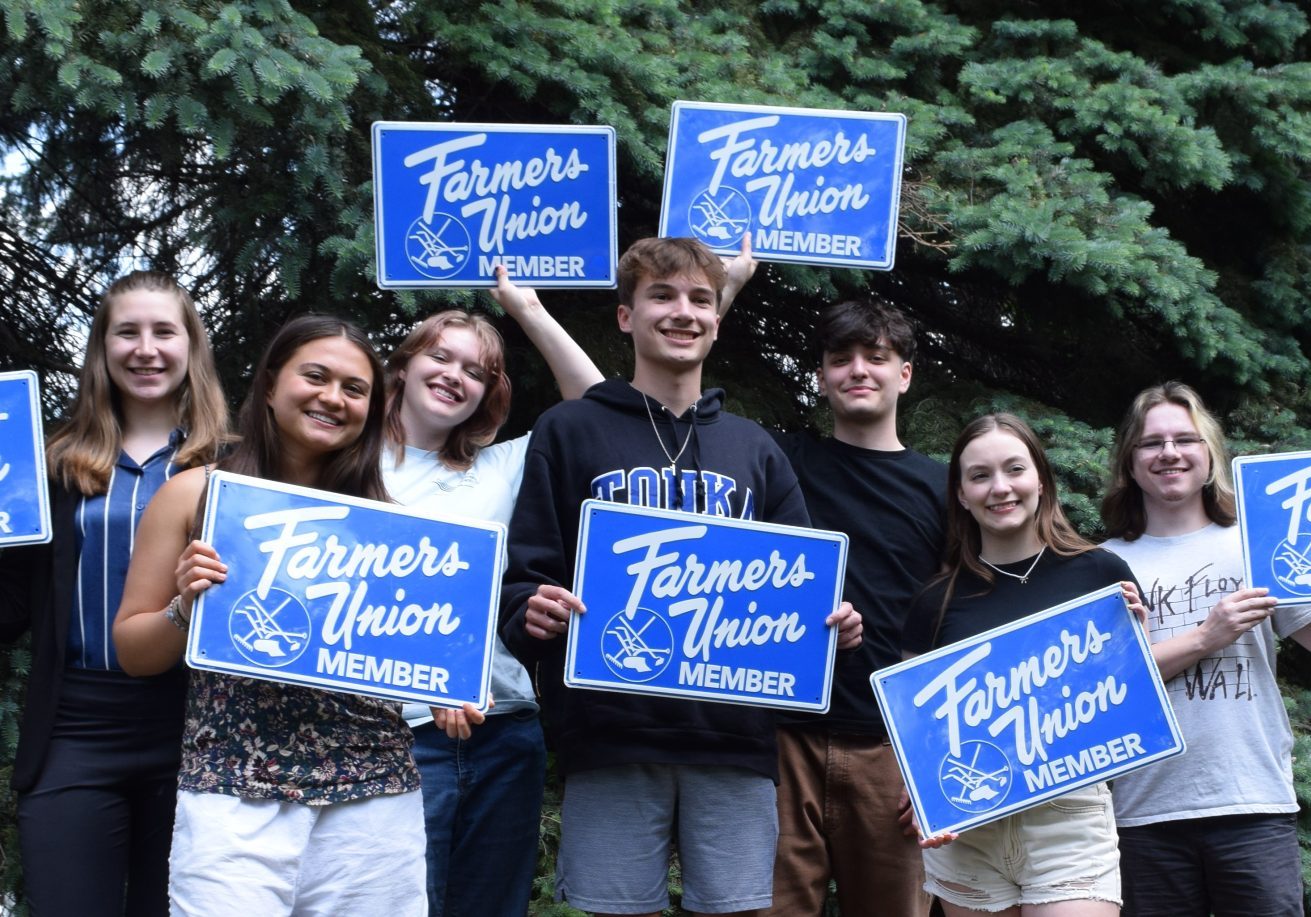 StaffCropped-2048x917